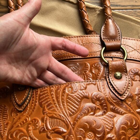 Patricia Nash Zorita Leather Tooled Shoulder Bag Western Boho A27 - Picture 6 of 13